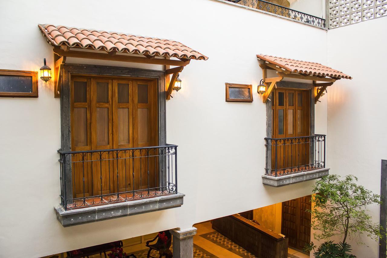 Puerta San Pedro Hotel Tlaquepaque Buitenkant foto
