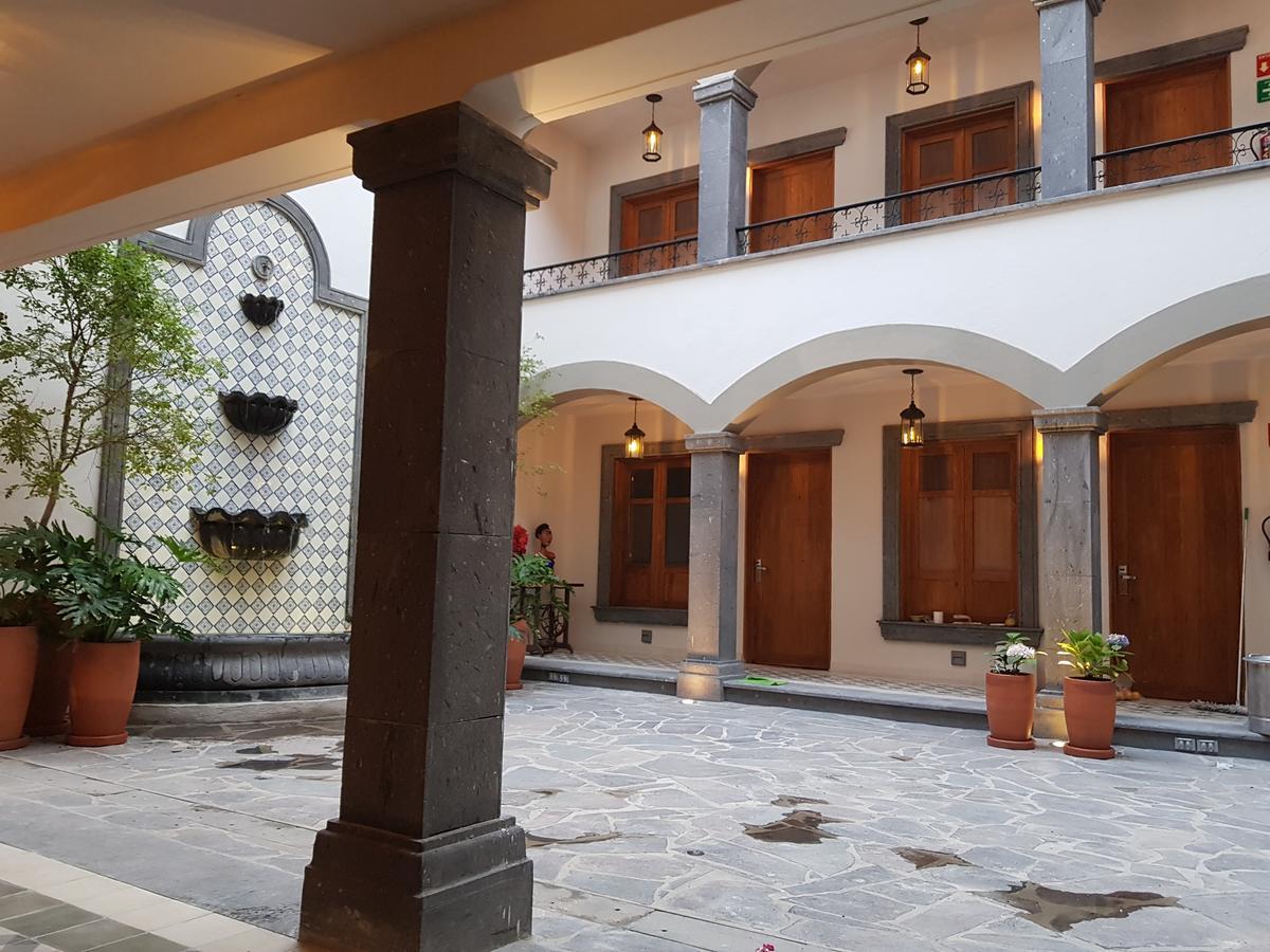 Puerta San Pedro Hotel Tlaquepaque Buitenkant foto