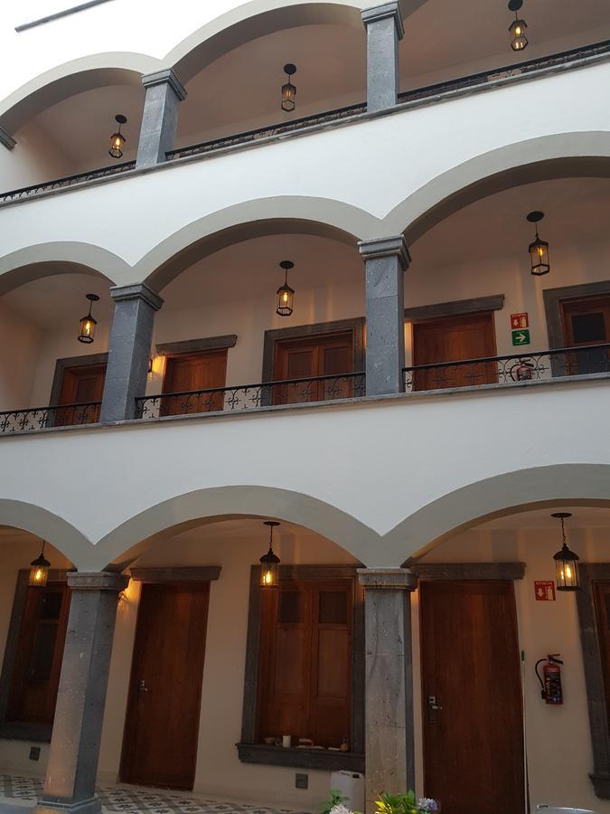 Puerta San Pedro Hotel Tlaquepaque Buitenkant foto