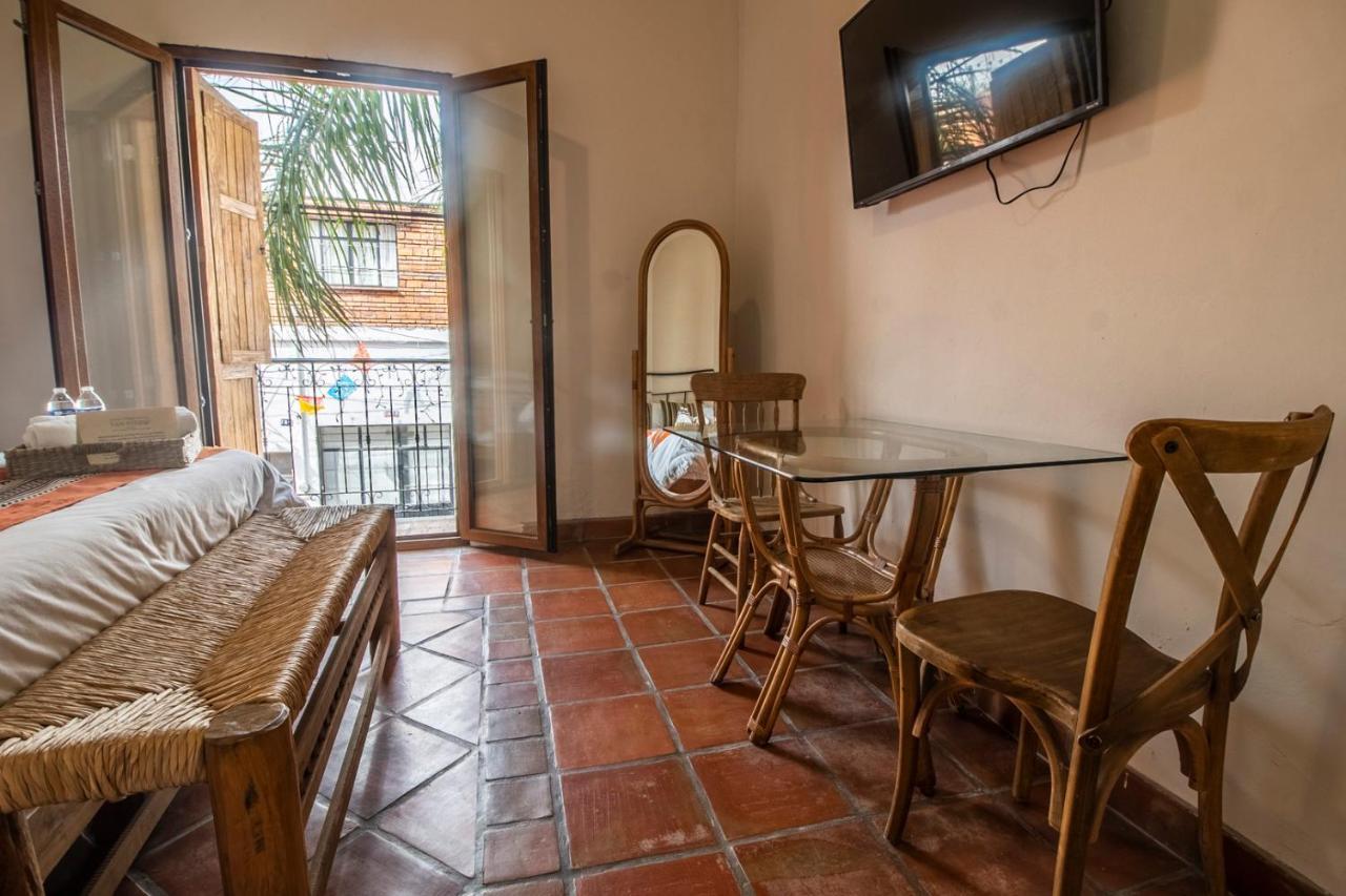 Puerta San Pedro Hotel Tlaquepaque Buitenkant foto